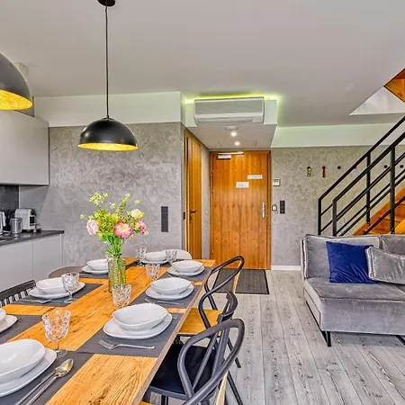 Apartment Lola 38 - By Royal Aparts Szklarska Poreba