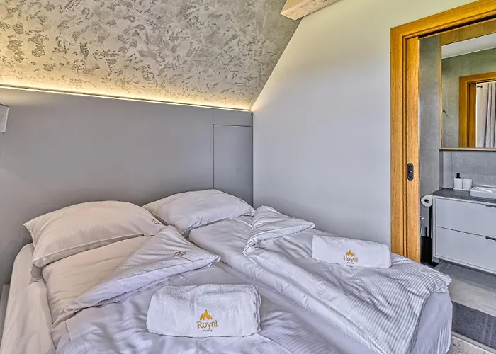 Apartment Lola 38 - By Royal Aparts *